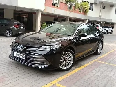 2019 Toyota Camry Hybrid