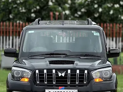 2024 Mahindra Scorpio S11 Diesel Turbo Manual 7 STR CC 1
