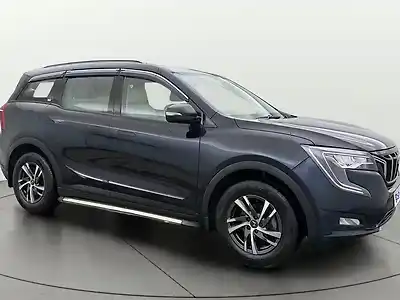 2023 महिंद्रा XUV700 AX 5 पेट्रोल एमटी 7 सीटर [2021] 1