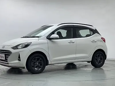 2022 Hyundai Grand i10 NIOS Sportz 1.2 Kappa VTVT CNG 1