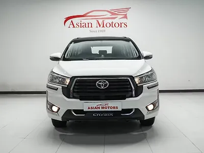 2024 Toyota Innova Crysta GX Plus Diesel Manual 8 STR 1