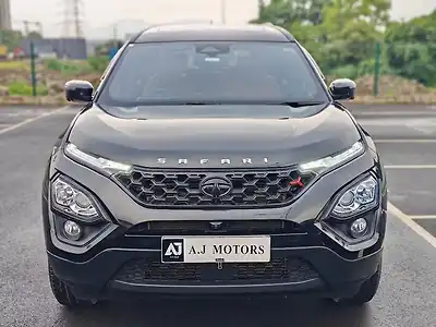 2023 टाटा सफारी xza प्लस (o) रेड डार्क एडिशन 1