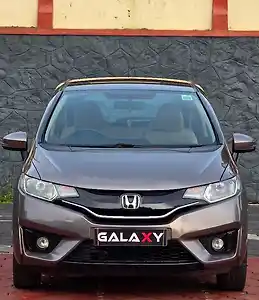 2016 होंडा जैज़ वी पेट्रोल 1 2016 होंडा जैज़ वी पेट्रोल 1