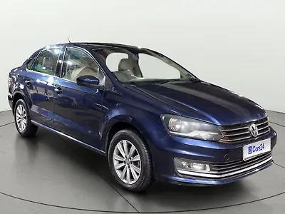2015 Volkswagen Vento Highline Petrol 1