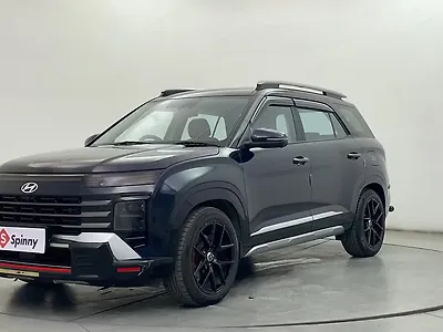 2024 Hyundai Alcazar Signature 1.5 Diesel AT 7STR [2024-2025] 1