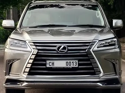 2021 Lexus LX 570 V8 AT