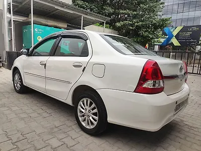 2019 Toyota Platinum Etios VX