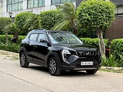 2024 Mahindra XUV 3XO AX5 Petrol 1.2L Turbo Manual 1 2024 Mahindra XUV 3XO AX5 Petrol 1.2L Turbo Manual 1
