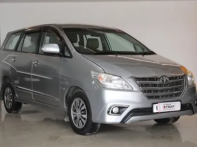 2015 Toyota Innova 2.5 ZX BS IV 7 STR