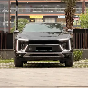 2025 Mahindra Be 6 Pack Three 79.0 kWh No Charger 1 2025 Mahindra Be 6 Pack Three 79.0 kWh No Charger 1