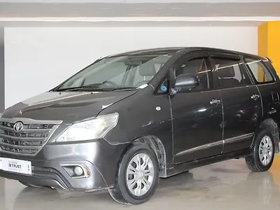 2015 Toyota Innova 2.5 GX BS IV 7 STR