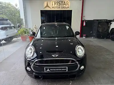 2016 मिनी कूपर एस 1