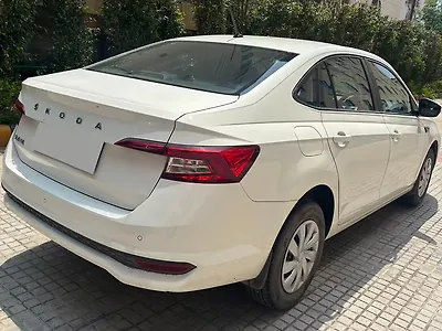 2024 Skoda Slavia Active 1.0L TSI MT