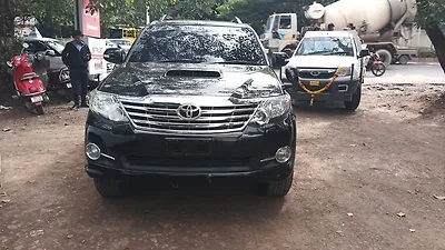 2015 Toyota Fortuner 3.0 4x2 AT 1 2015 Toyota Fortuner 3.0 4x2 AT 1