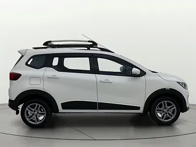 2020 Renault Triber RXZ