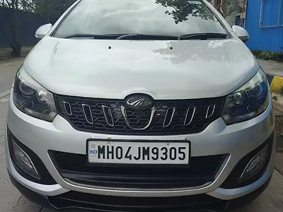 2018 Mahindra Marazzo M8 7 STR 1