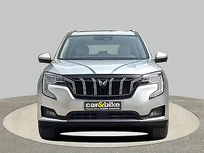 2023 Mahindra XUV700 AX7 Luxury Pack 2WD Petrol 2.0L Turbo Automatic 7 STR 1 2023 Mahindra XUV700 AX7 Luxury Pack 2WD Petrol 2.0L Turbo Automatic 7 STR 1