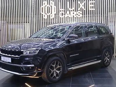 2023 Jeep Meridian Limited Plus 4x2 AT