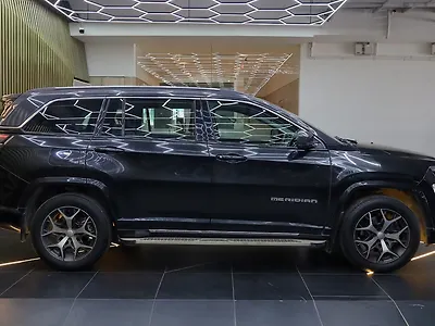 2023 Jeep Meridian Limited Plus 4x2 AT
