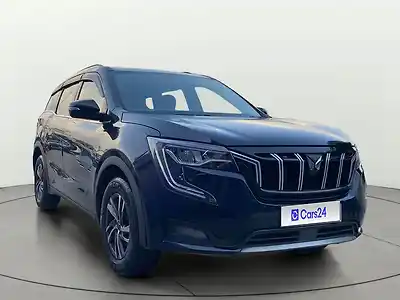 2023 महिंद्रा XUV700 AX 5 पेट्रोल एमटी 7 सीटर [2021] 1