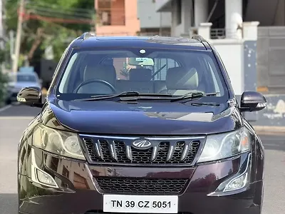 2017 Mahindra XUV500 W10 AT 1.99 1 2017 Mahindra XUV500 W10 AT 1.99 1