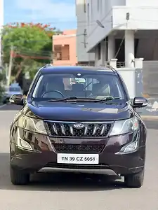 2017 Mahindra XUV500 W10 AT 1.99 1