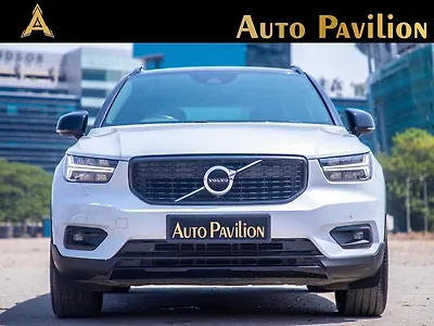 2021 Volvo XC40 T4 R-Design 1