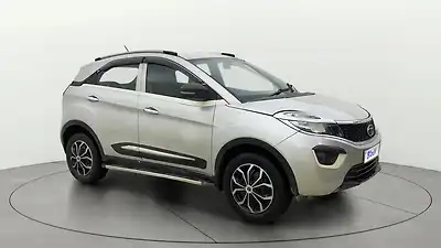 2019 टाटा नेक्सन xma पेट्रोल 1