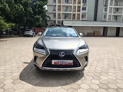 2021 Lexus NX 300h Luxury 1