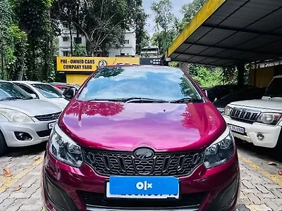 2018 Mahindra Marazzo M2 7 STR 1