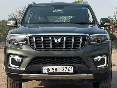 2022 Mahindra Scorpio N Z8 L Petrol MT 7 STR [2022] 1