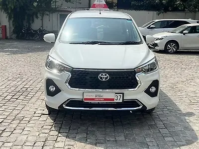 2024 Toyota Rumion V MT [2023-2025] 1