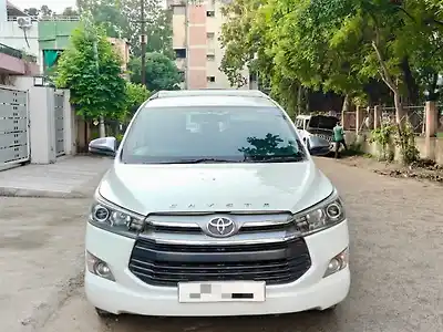 2018 टोयोटा इनोवा क्रिस्टा 2.4 V डीज़ल 1