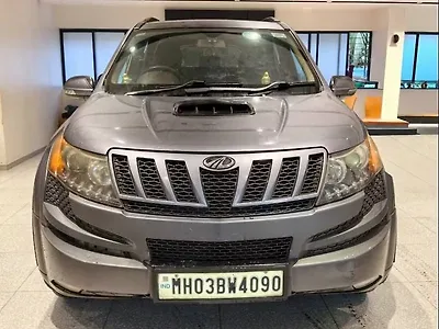 2015 Mahindra XUV500 W8 AWD [2015-2017] 1