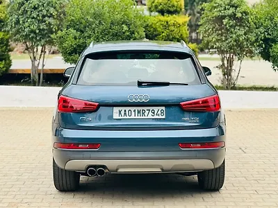 2018 Audi Q3 35 TDI quattro Premium Plus