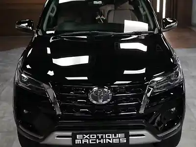 2026 टोयोटा फ़ॉर्च्यूनर 4x4 4WD Diesel 2.8L Turbo 6 Speed Manual 1