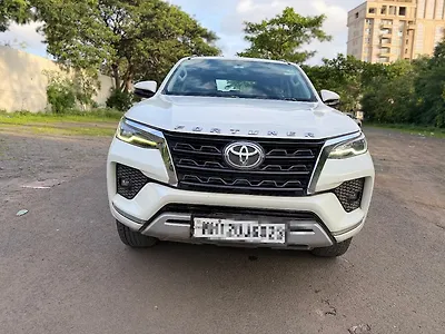 2022 Toyota Fortuner 4X4 AT 2.8 Diesel 1 2022 Toyota Fortuner 4X4 AT 2.8 Diesel 1
