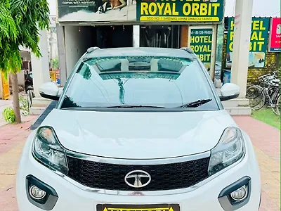 2018 Tata Nexon XZA Plus Diesel Dual Tone 1