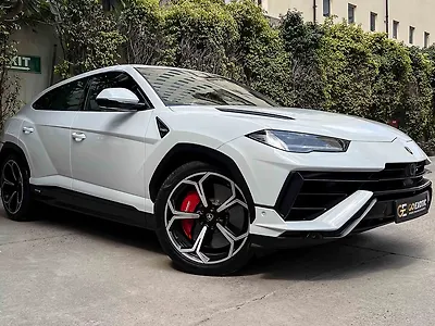 2024 Lamborghini Urus S Twin turbo