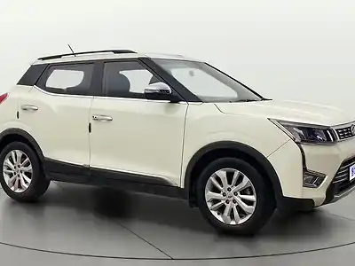 2021 महिंद्रा XUV300 W8 1.2 पेट्रोल [2019] 1