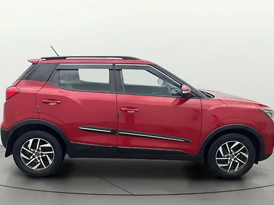 2022 Mahindra XUV300 W8 (O) 1.2 Petrol