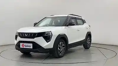 2024 महिंद्रा XUV 3XO AX5 Petrol 1.2L Turbo Automatic (TC) 1 2024 महिंद्रा XUV 3XO AX5 Petrol 1.2L Turbo Automatic (TC) 1