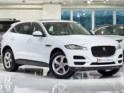 2017 Jaguar F-Pace Prestige 1