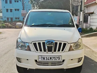 2011 Mahindra Xylo E8 BS-III 1