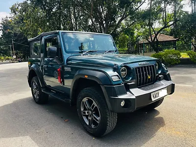 2022 Mahindra Thar LX Convertible Diesel AT