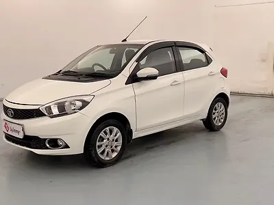 2018 Tata Tiago Revotron XZ Plus 1