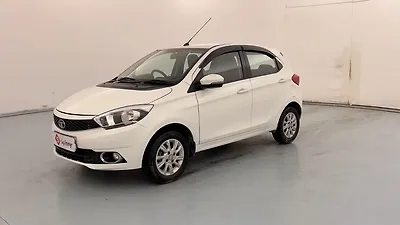2018 Tata Tiago Revotron XZ Plus 1 2018 Tata Tiago Revotron XZ Plus 1