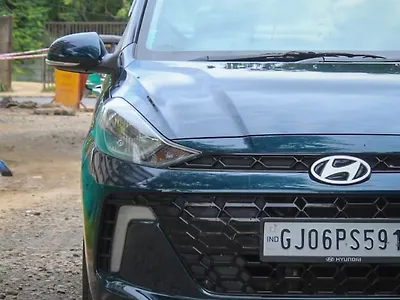 2024 Hyundai Aura SX 1.2 CNG [2023-2025] 1