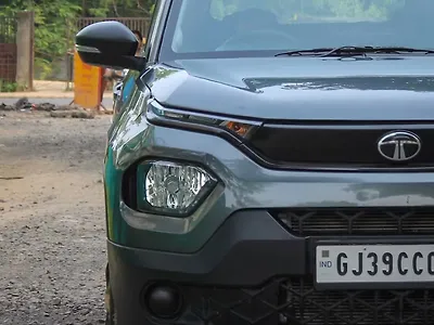 2025 Tata Punch Pure MT 1