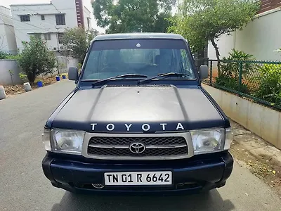 2000 Toyota Qualis GS C4 1